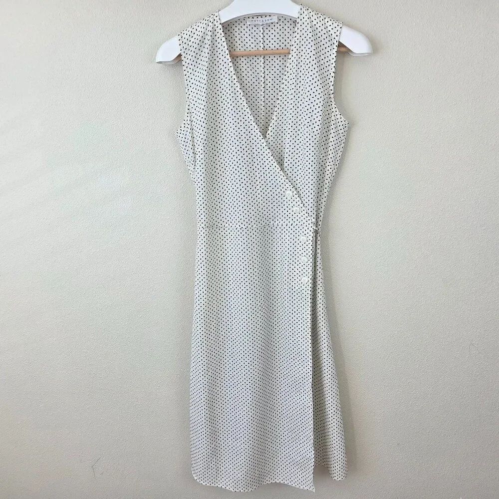 Mott & Bow Polka Dot Wrap Dress Size XS Cream Ivory V-Neck Plunge Retro Buttons